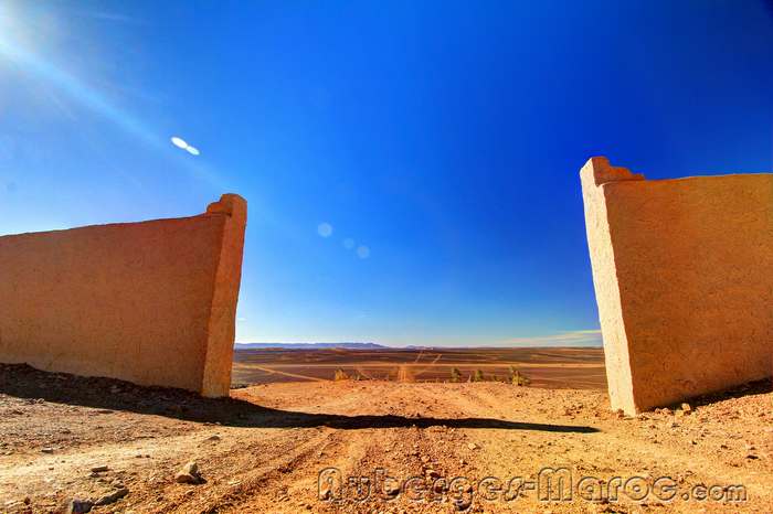 Entrée de la Kasbah Panorama à Merzouga